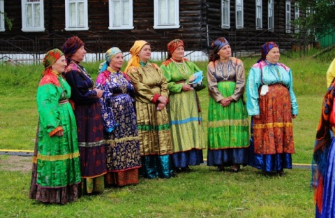 Пижма. Степановская "ОТ СТЕПАНОВЫХ "-Мне-ка не с кем попеть погулять