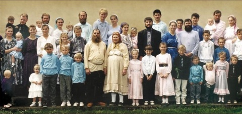 Русские Староверы из штата Орегон (США)-26. Кто же у нас холост, холост, неженатый